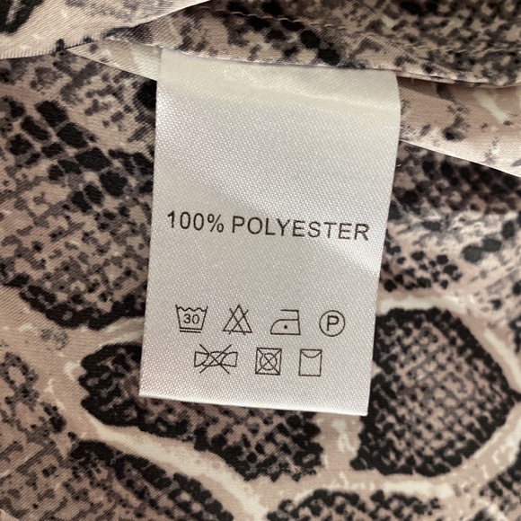 Multi Beige Python Snake Print High Low Blouse - Picture 8 of 8